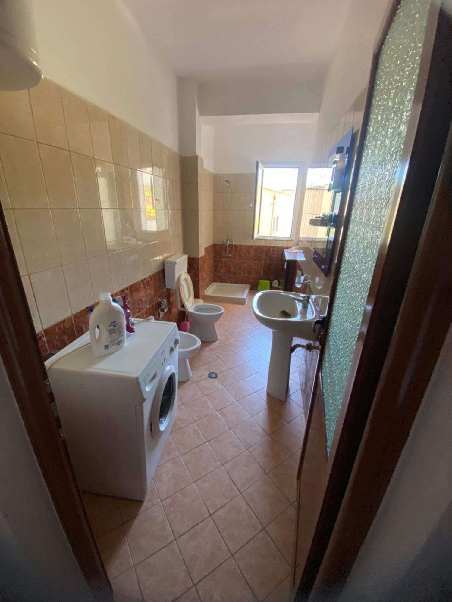 Apartamnts Lungomare * Vlorë